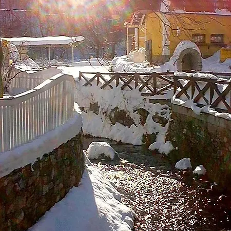 Szeleta 3*