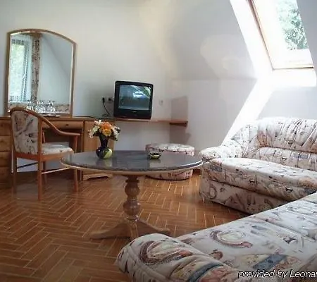 Szeleta Hotel 3*